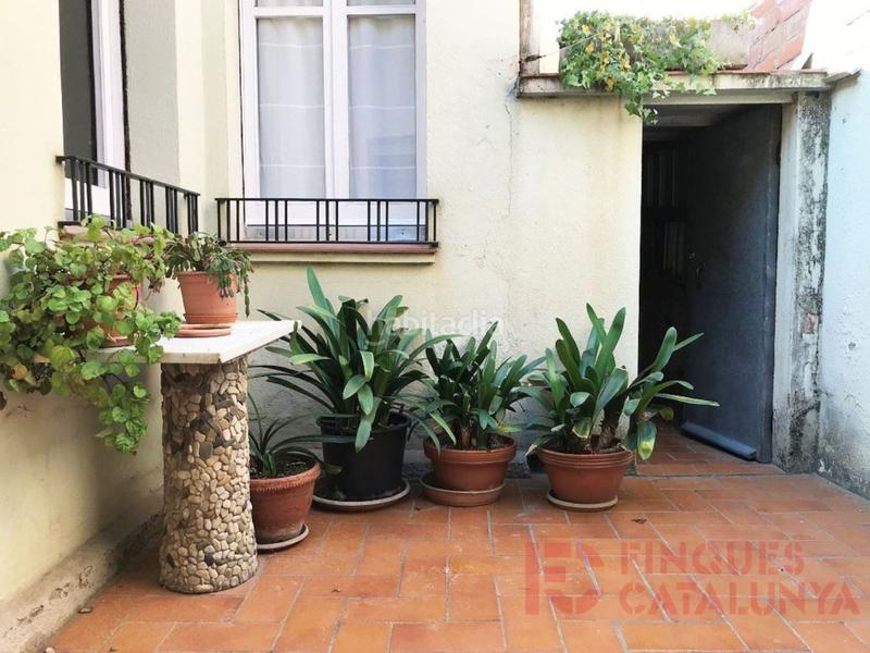 Foto 64e68cf0-2707-4615-80ec-26b9c721aa16. Casa amb aparcament a Eixample Sud-Migdia Girona