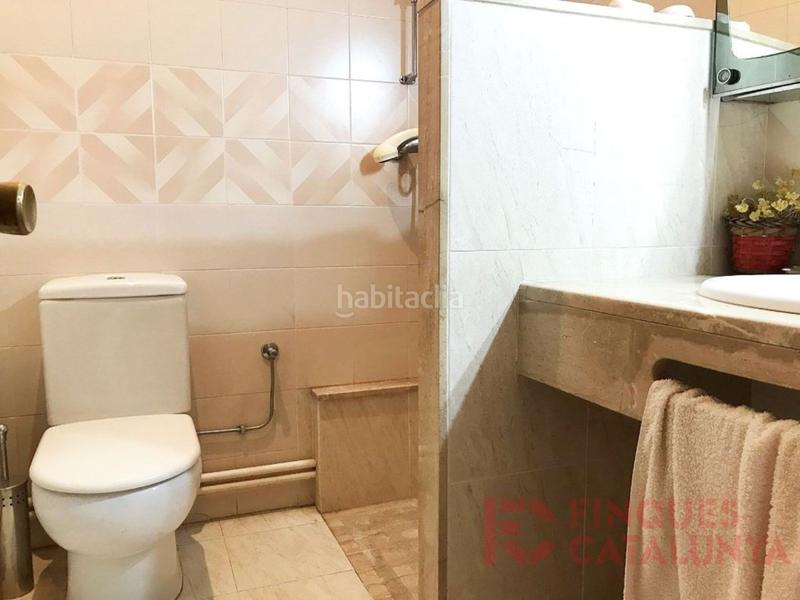 Foto 92d1c675-6ab1-4c08-b095-be8552a63fc4. Casa amb aparcament a Eixample Sud-Migdia Girona