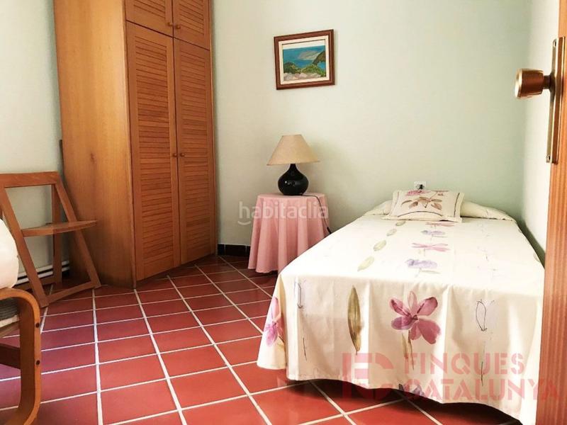 Foto bff1f768-e455-4dca-a4ec-97e9efa432e3. Casa amb aparcament a Eixample Sud-Migdia Girona