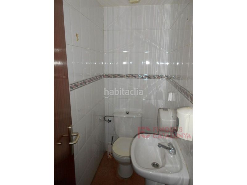 Foto 4c30b6fd-96d2-45b0-98dc-f565df8b4e6d. Local comercial local restaurant en venta en Eixample Sud-Migdia Girona