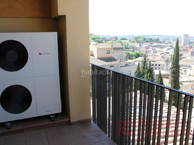 Foto 88fd78a4-2797-48ef-8cd2-72348f431ba4. Pis a bellmirall 5 a Centre-Barri Vell Girona