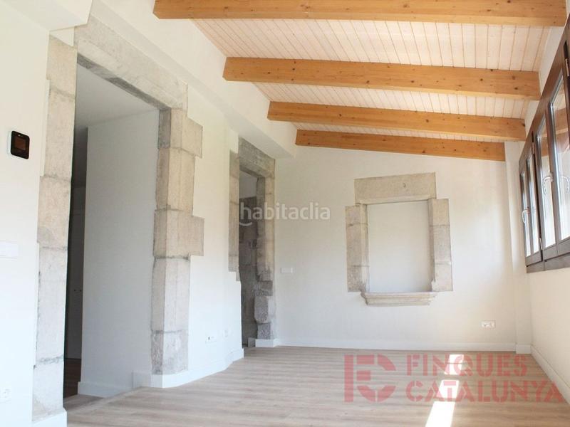 Foto e2b8f23f-e10c-41ea-a443-3205d765b026. Pis amb aparcament a Centre-Barri Vell Girona