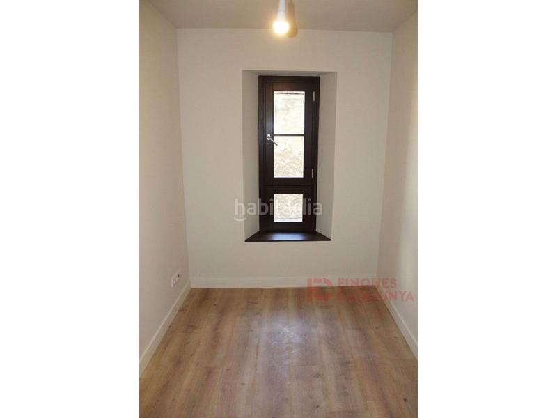 Foto 6c1f9974-1fca-4668-94e5-bdf58cdad24a. Flat with parking in Centre-Barri Vell Girona