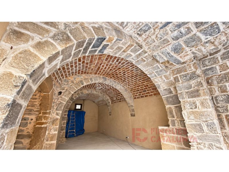 Foto 0f7a524f-38ec-4049-a61a-15916a395a24. Pis amb aparcament a Centre-Barri Vell Girona