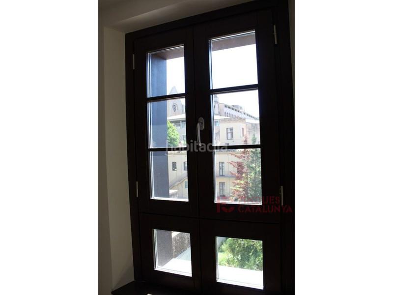 Foto 693cef49-3827-41a4-aaf9-7e75e0bf4eac. Piso  2 habitaciones venta en Centre-Barri Vell Girona