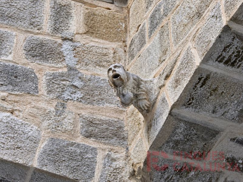 Foto ace04811-a6bd-4cc9-ad62-a39baa03e51c. Pis amb aparcament a Centre-Barri Vell Girona
