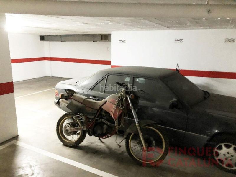 Foto 702397f8-473a-436c-8a94-8845622b51ec. Car parking in Eixample Sud-Migdia Girona