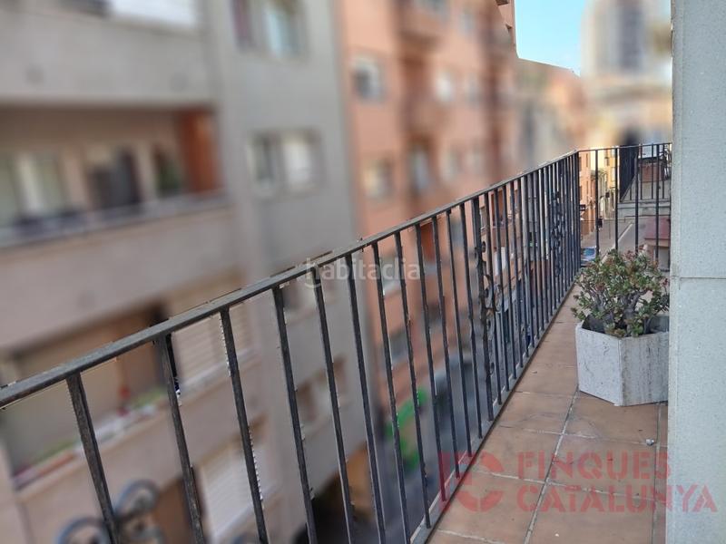 Foto 256702f6-dba0-4eaa-8cd8-c30cd1d6635d. Àtic a Eixample Nord Girona