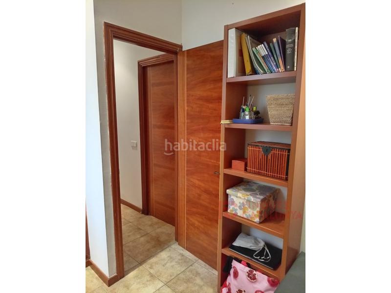 Foto 530a6269-7806-43d5-a682-d54801a2576f. Àtic a Eixample Nord Girona