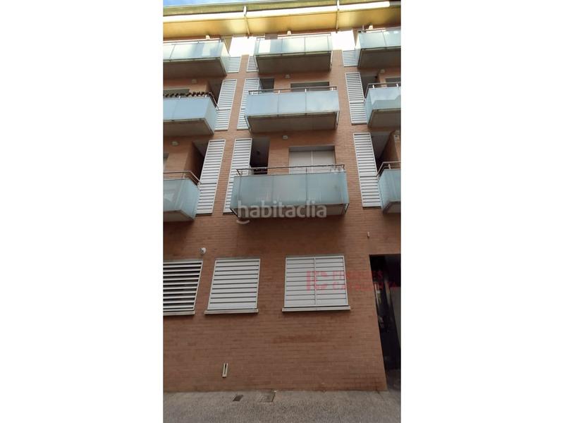 Foto 4ce3e25b-b1cb-48ee-bbb8-f4911e0fe647. Pis amb aparcament a Eixample Sud-Migdia Girona