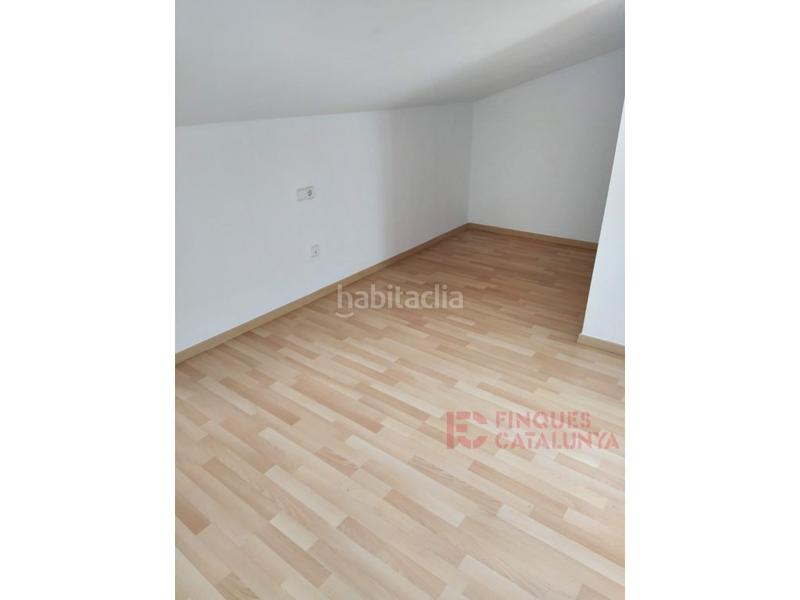 Foto 8a4f9df6-2d3b-43c6-97d7-6a9b28abfdb0. Pis amb aparcament a Eixample Sud-Migdia Girona