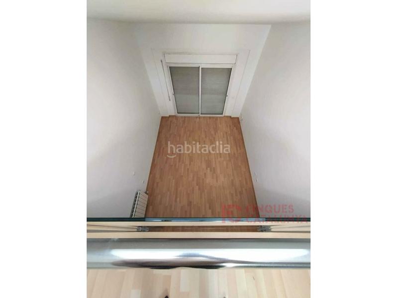 Foto b327346f-3d98-4bdd-9e80-a77cb93cc479. Pis amb aparcament a Eixample Sud-Migdia Girona