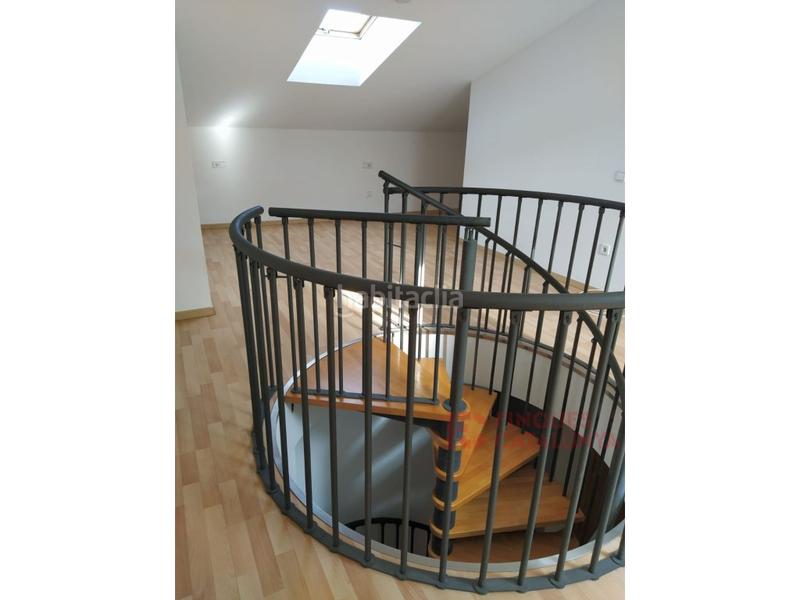 Foto dbd200e4-7474-4aed-a575-17480959380b. Pis amb aparcament a Eixample Sud-Migdia Girona