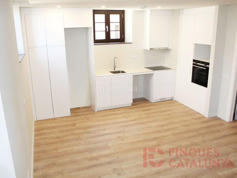 Foto 09eac1e2-41d2-4d33-9ffe-3eac50bd4c97. Dúplex  2 habitaciones, duplex venta en Centre-Barri Vell Girona