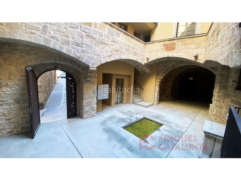 Foto 0a38f4f5-6f37-4776-b30d-c732f11820db. Dúplex  2 habitaciones, duplex venta en Centre-Barri Vell Girona