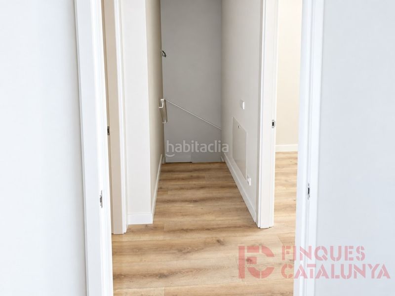 Foto a950eb2d-25b8-451b-be8a-333720a0802b. Dúplex amb aparcament a Centre-Barri Vell Girona