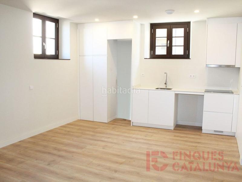 Foto bd316eec-c993-4fc0-9d11-7015b8036a6e. Dúplex  2 habitaciones, duplex venta en Centre-Barri Vell Girona