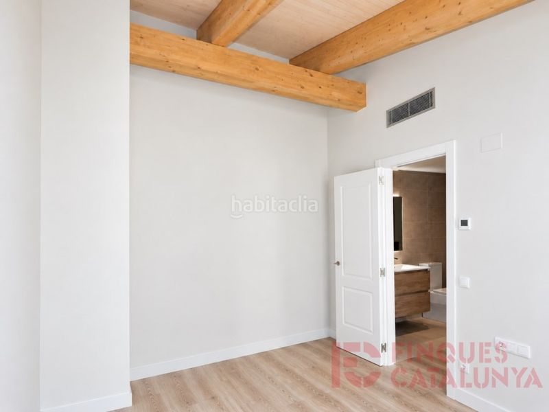 Foto e07f5f5c-0a92-45f1-b7a9-2dd6fa7b9a9d. Dúplex amb aparcament a Centre-Barri Vell Girona