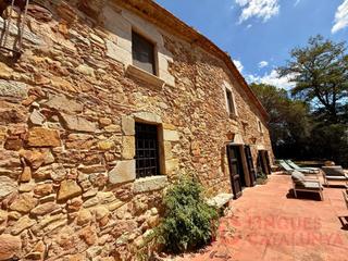 Maison à Llagostera. Masia s.xvii a panedes