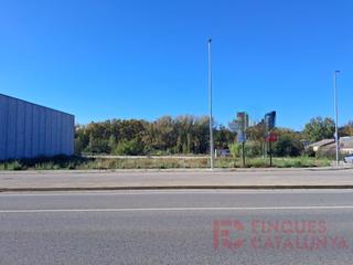 Solar industrial  Calle garbell. Parcella industrial a pla de lilla quart