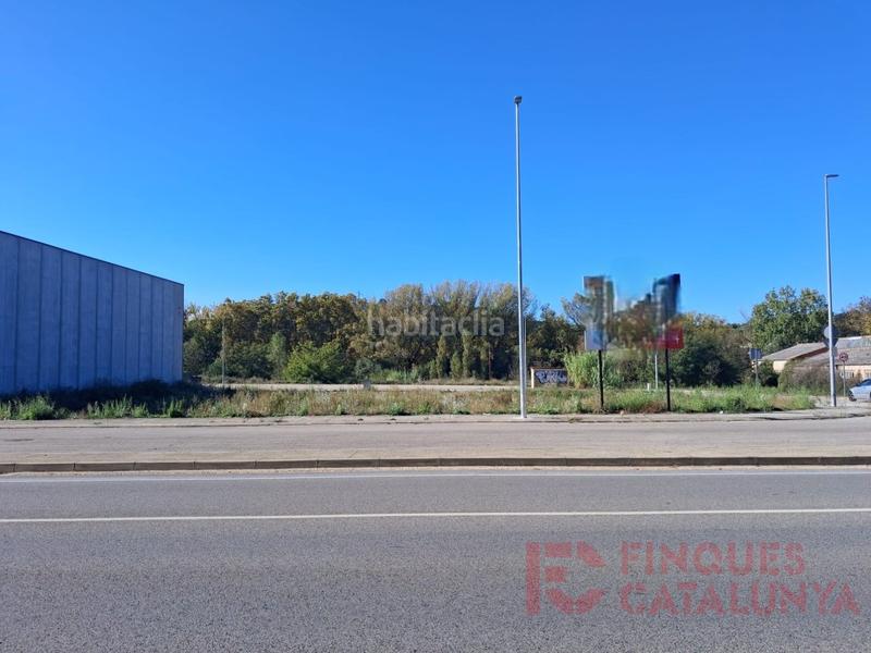 Foto 4b68290e-1c1f-44d5-82fc-b0bf910cd99b. Terrain industriel dans Quart