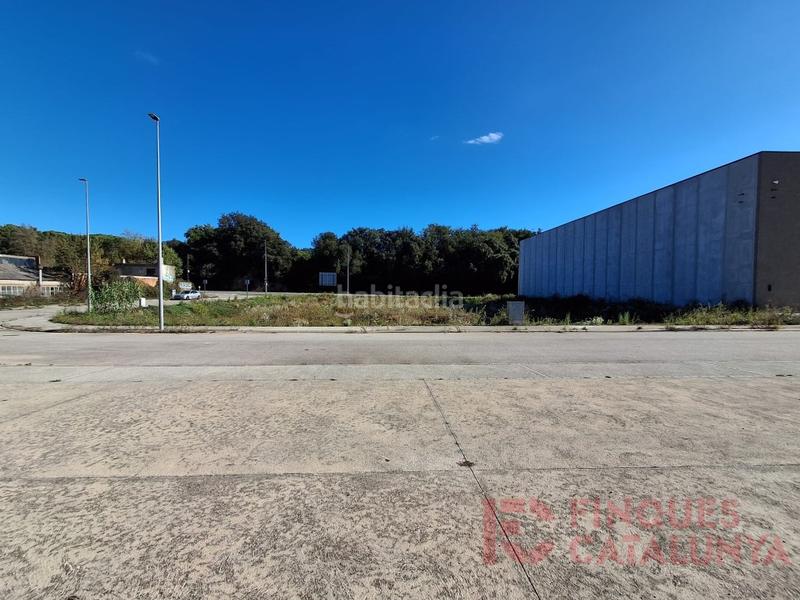 Foto c09b307c-3e5b-4df2-9da5-d11a75d7e182. Terrain industriel dans Quart