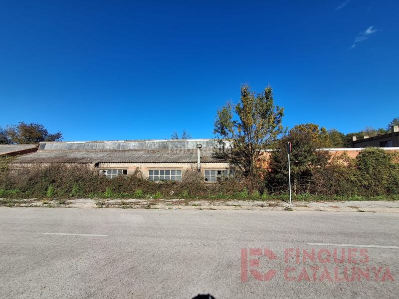 Foto a68213ef-223c-441a-86e5-56f9a9b8e184. Gewerbliches grundstück in Quart