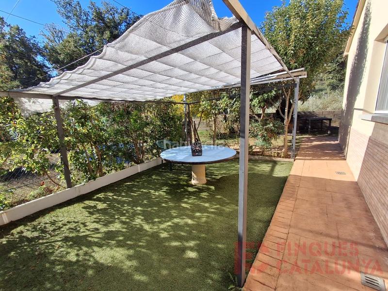 Foto 3441351b-82ee-4f64-9ab8-9eedfbf41714. Casa amb aparcament a Bescanó