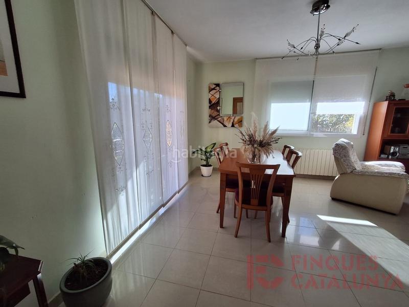 Foto 35391a86-cda8-46f0-9134-23f49fdb86ec. Casa amb aparcament a Bescanó