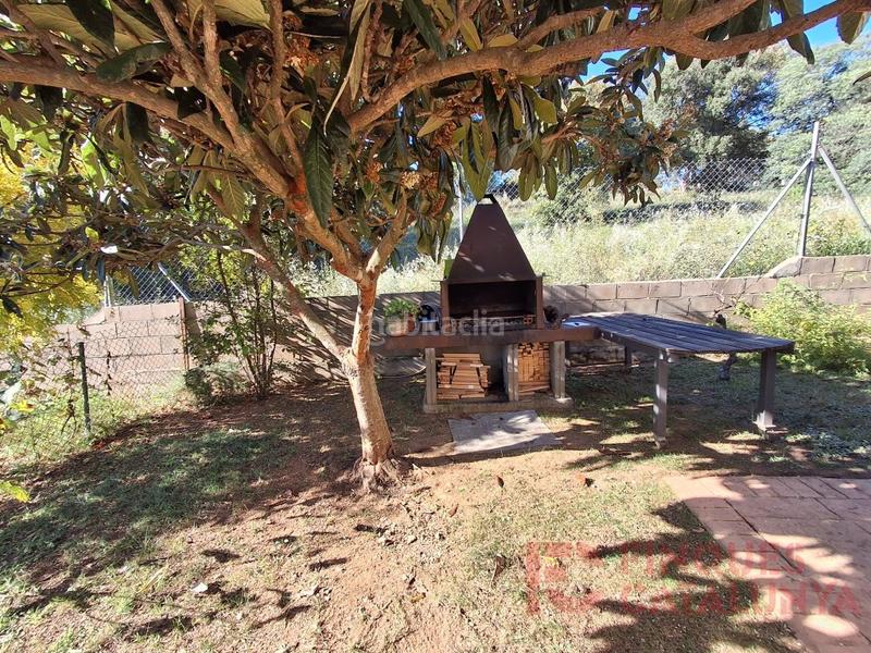 Foto b8f768eb-97c8-4bb2-b84c-e240e3f1cc12. Casa amb aparcament a Bescanó