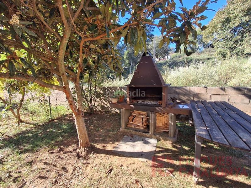 Foto c72c34eb-2546-4194-8d65-761fce3a96e1. Casa amb aparcament a Bescanó