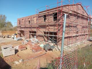 Casa  Calle dian fossey, de. Promoció cases arrenglerades a c dian fossey  num. 25 cantonera