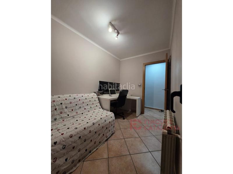 Foto 1ee872a0-45bf-45a7-9ec7-2e8d10d03e0f. Piso pis zona migdia en Eixample Sud-Migdia Girona