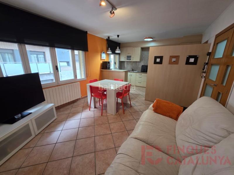 Foto 23a7d6e9-91f4-4b73-b983-7d2861beb301. Piso pis zona migdia en Eixample Sud-Migdia Girona