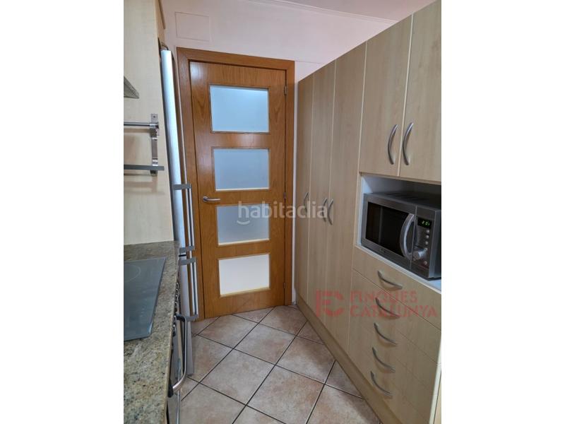 Foto a0a1604b-e209-44cb-89a7-32cd07cbda38. Piso pis zona migdia en Eixample Sud-Migdia Girona