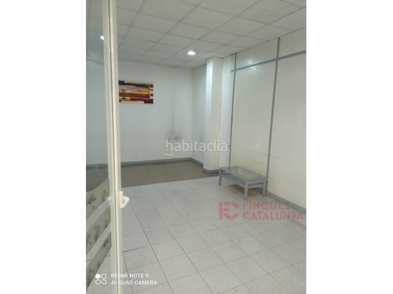 Foto ac04921d-eccd-4062-8896-e24bea43d779. Local comercial a La Devesa Girona