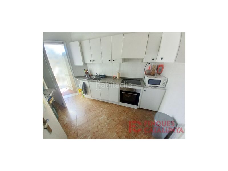 Foto fa4dae29-f396-4a92-b74f-ea998bb379d6. Pis a Santa Eugenia Girona