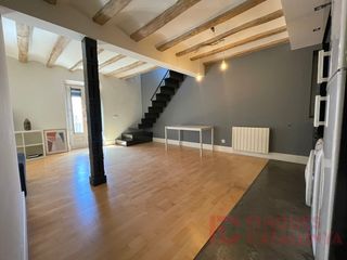 Dúplex  Plaza bell-lloc. Àtic dúplex exclusiu al barri vell de girona