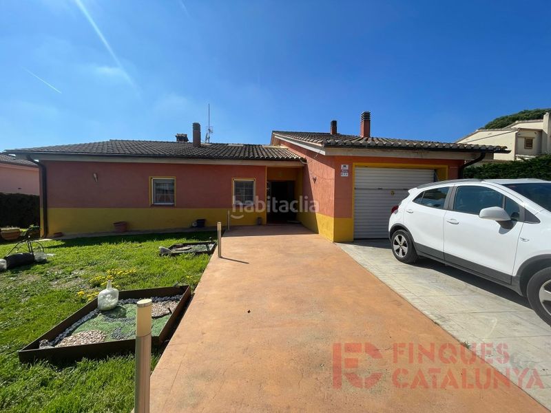 Foto 34648389-3424-45a8-ad18-c8190e41d976. Casa amb calefacció aparcament a Caldes de Malavella
