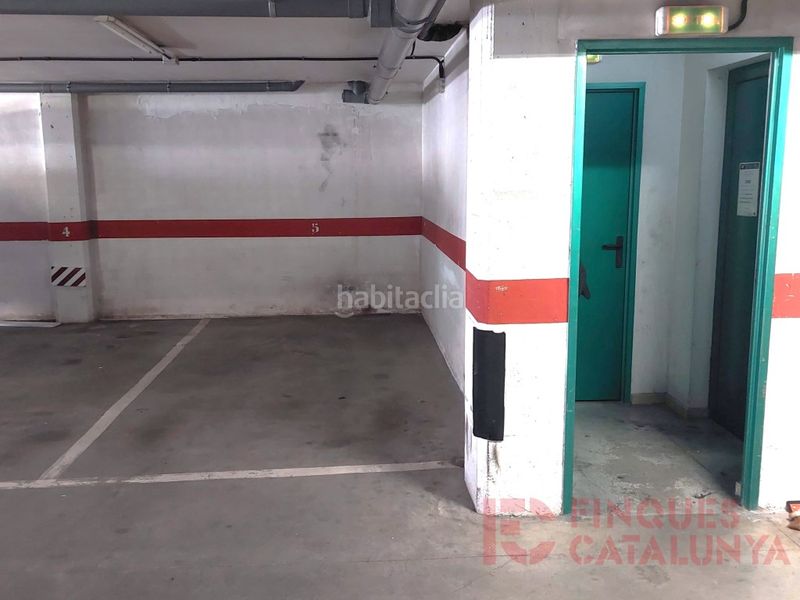 Foto 28f84066-55e4-4b28-84fd-b04676f2007f. Aparcament cotxe a Eixample Sud-Migdia Girona