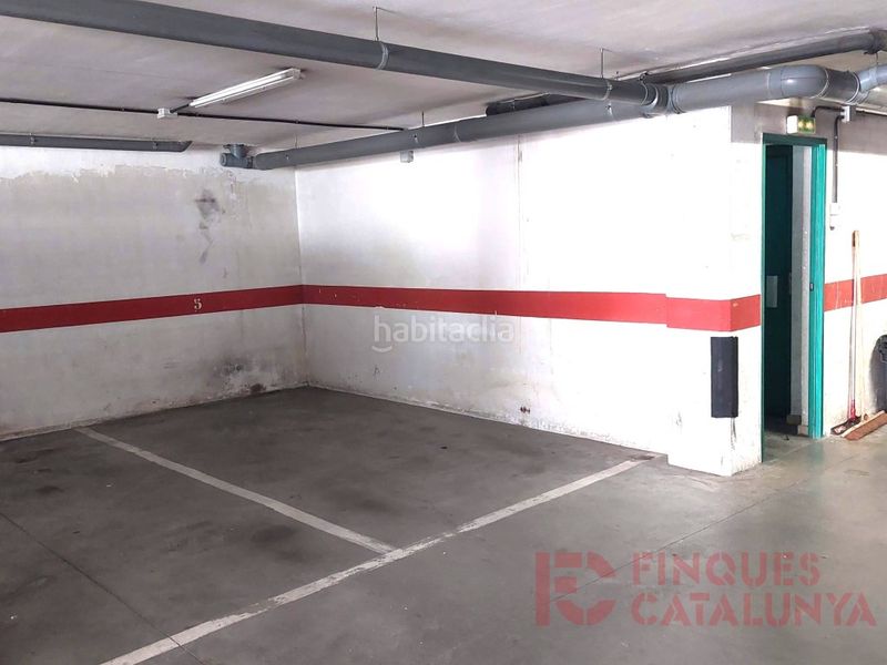 Foto 69bfd5e5-694e-4c75-b139-a11b111af044. Aparcament cotxe a Eixample Sud-Migdia Girona