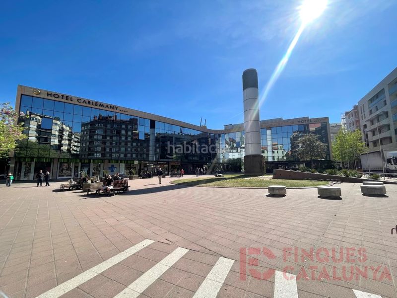 Foto 7597c793-eb23-4b32-b2b3-7f5714c48e1e. Piso pis molt lluminós de 110 m a Eixample Nord, ubicació privilegiada al centre en Girona