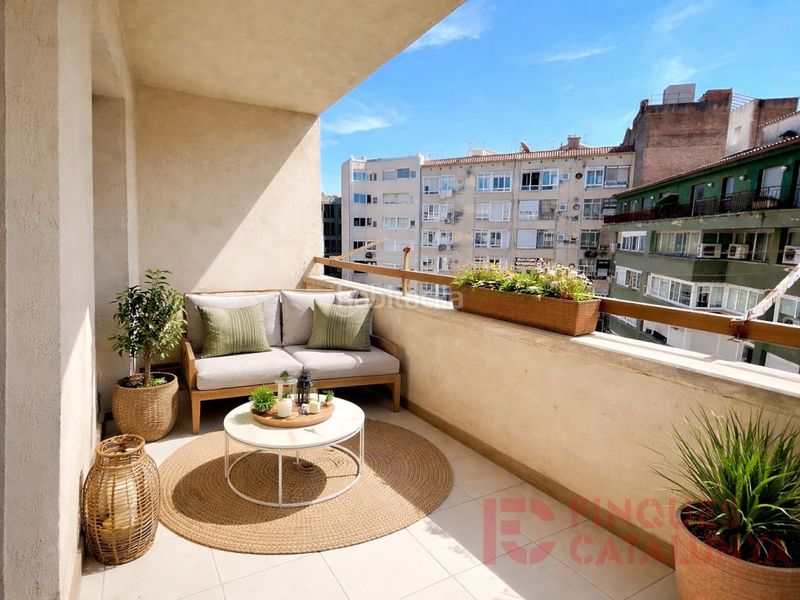 Foto 143d5af7-bf51-4098-82d1-21768f8f8450. Pis amb aparcament a Eixample Nord Girona