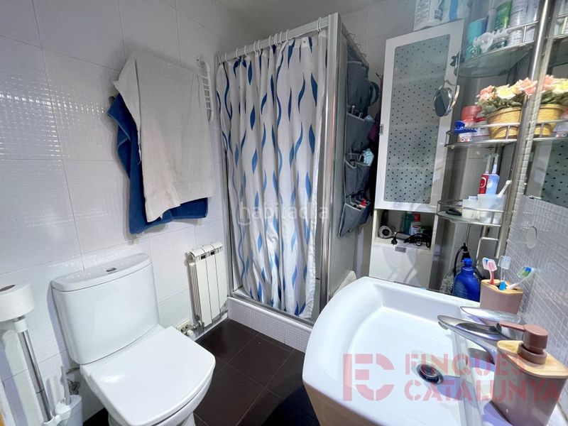 Foto 1fe82e01-0c96-4282-8b67-20d1560389a5. Pis a La Devesa Girona