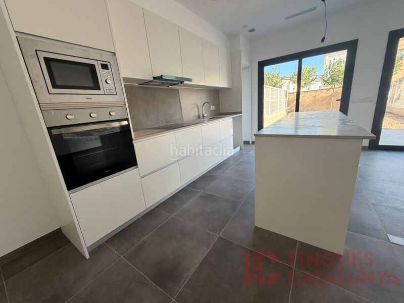 Foto ae12b074-b43a-449d-aee8-ddc66d0501e8. Casa amb aparcament a Sils