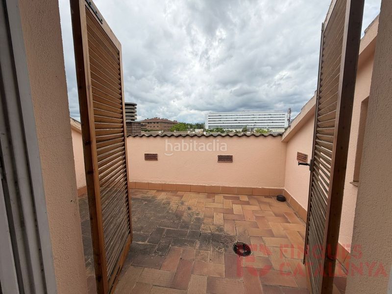 Foto 6748c326-34e9-41dc-82d3-6fbe89d87413. Casa amb aparcament a Palau Girona