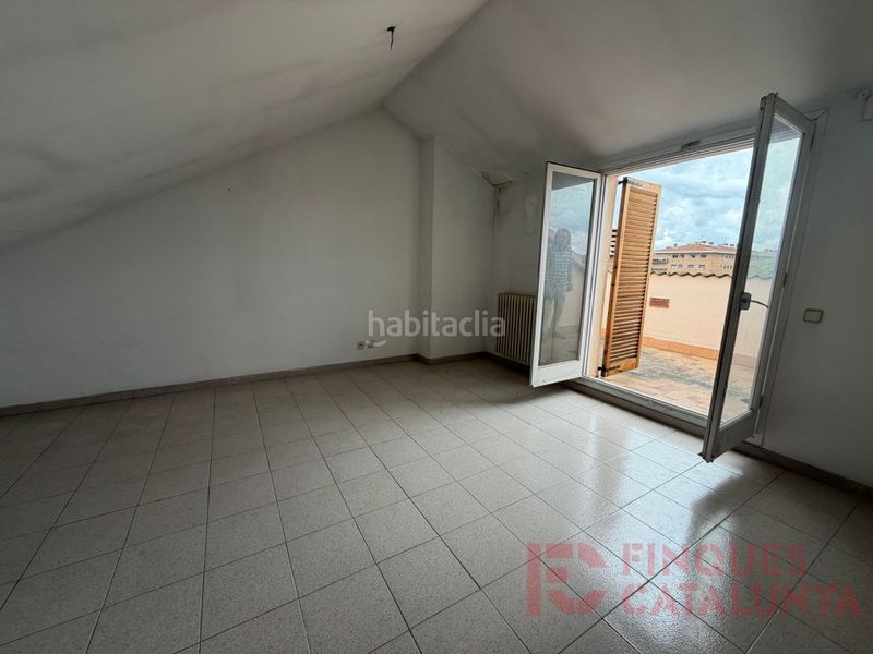 Foto fac063a7-baf8-4af4-a993-bc023963fe8b. Casa amb aparcament a Palau Girona