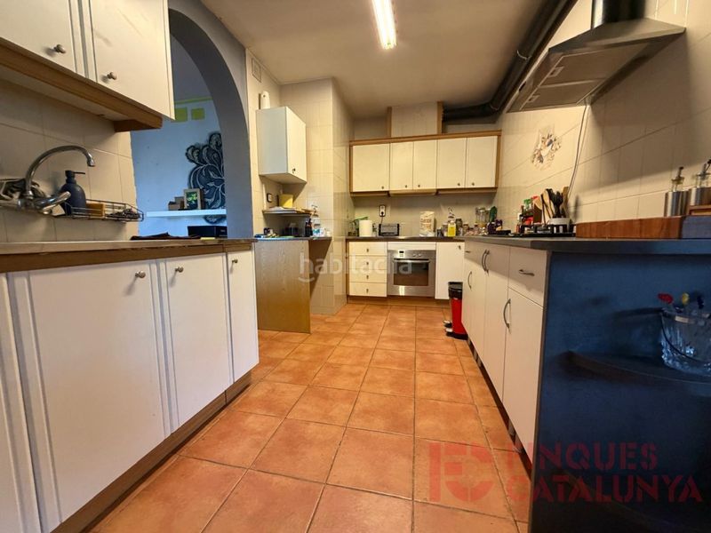 Foto f9ff430a-806e-45c3-b76e-69a7d74fcc1f. Casa amb aparcament a Caldes de Malavella