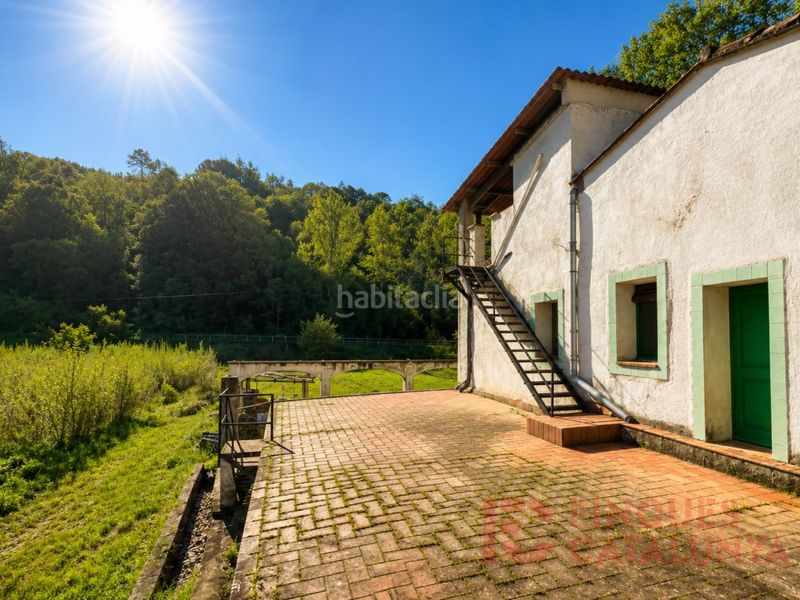 Foto 0c750db7-4cfd-45d6-9103-28a52e1c6aee. Casa a Bescanó