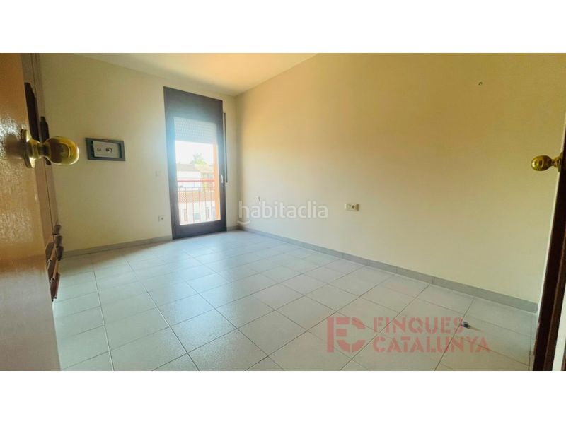 Foto 4badf5f8-14b0-4413-a55e-707bc143b69a. Casa amb aparcament a Taialà - Germans Sabat Girona